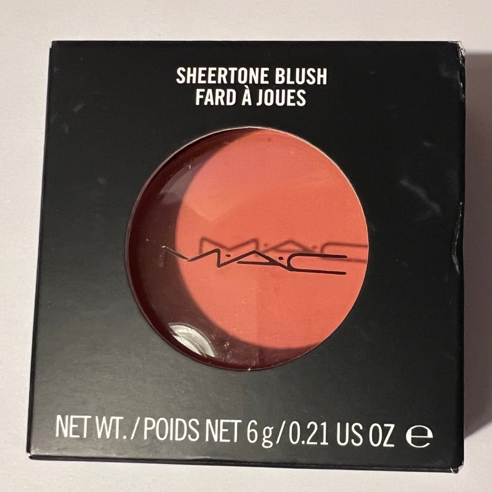 MAC Cosmetics Sheertone Blush β Peaches π - Picture 7 of 7